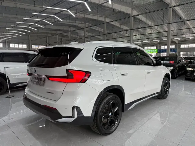 BMW X1 — Фото автомобиля 9