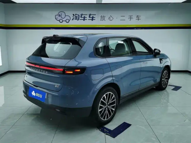 Leapmotor B10 — Фото автомобиля 3