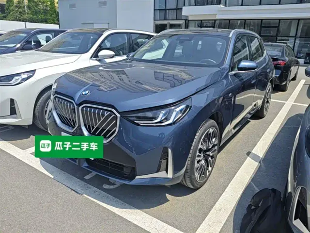 Фотография автомобиля — BMW X3