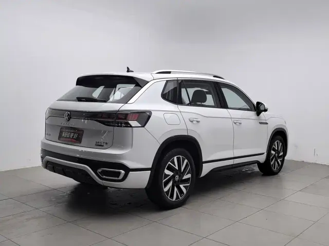 Volkswagen Tayron — Фото автомобиля 2