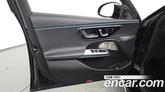Mercedes-Benz E-Class W214 — Фото автомобиля 13