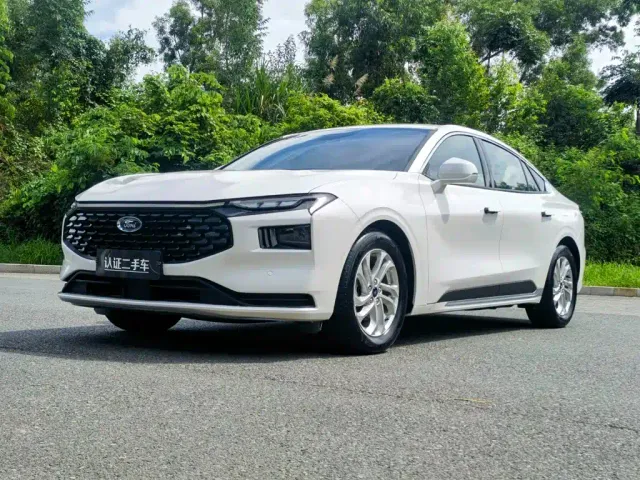 Фотография автомобиля — Ford Mondeo