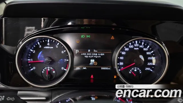 Kia Canival Carnival 4 поколение Бензин 9 мест Prestige — Фото автомобиля 8