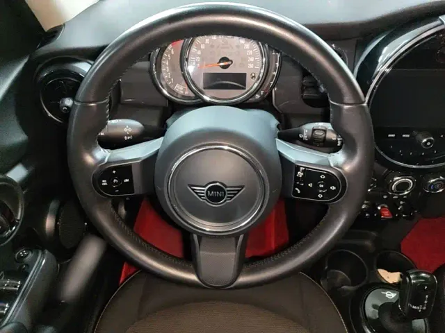 MINI Hatch — Фото автомобиля 14
