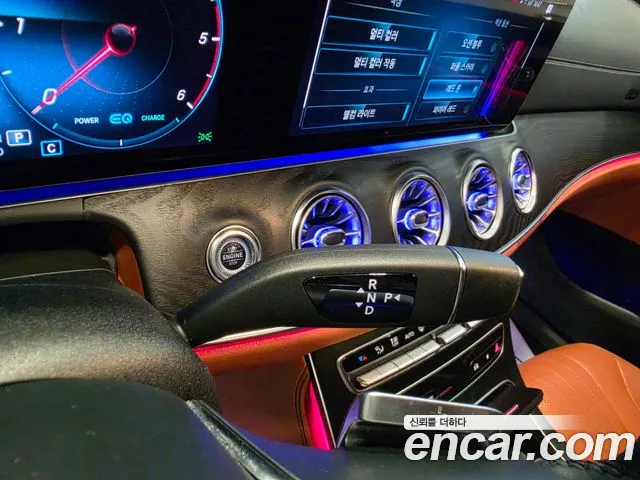 Mercedes-Benz CLS-Class — Фото автомобиля 9