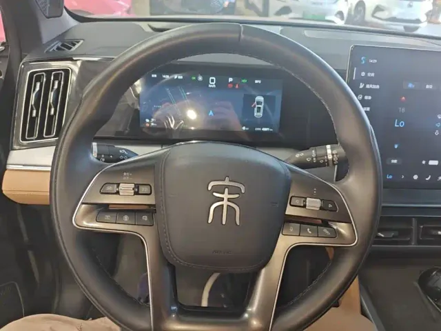 BYD Song L DM-i — Фото автомобиля 10