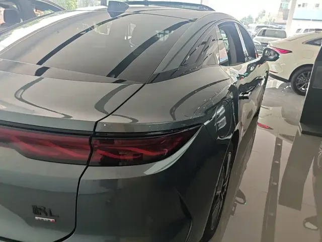 BYD Han L — Фото автомобиля 7