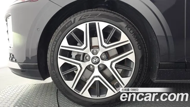 Hyundai Grandeur Grandeur (GN7) 2.5 Бензин 2WD — Фото автомобиля 5