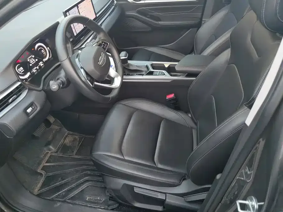 Geely Emgrand 2025 4th Gen 1.5L CVT Premium — Фото автомобиля 9