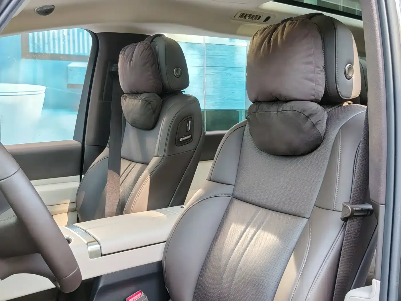 Li Auto Li Auto MEGA 2024 Ultra — Фото автомобиля 12