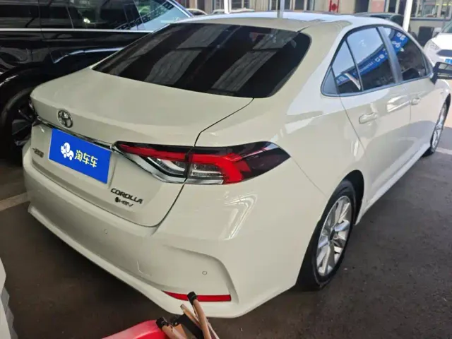 Toyota Corolla — Фото автомобиля 3