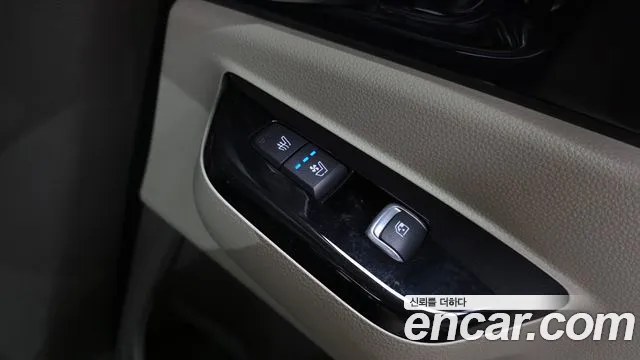 Kia Canival Carnival 4 поколение Дизель 9 мест Signature — Фото автомобиля 25