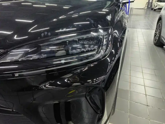BYD Hai Shi 07 DM-i — Фото автомобиля 5