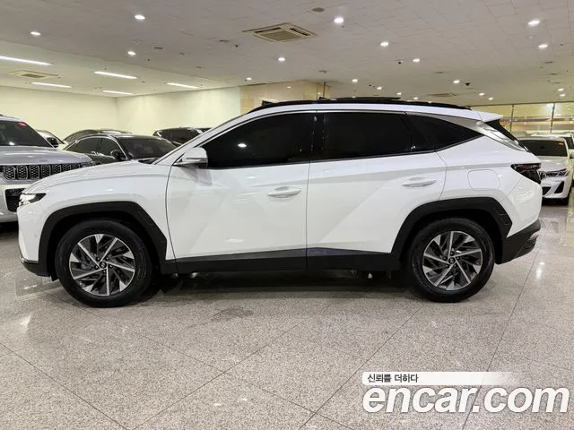 Hyundai Tucson — Фото автомобиля 3