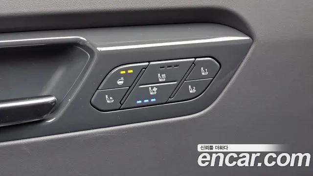 Kia EV9 — Фото автомобиля 30