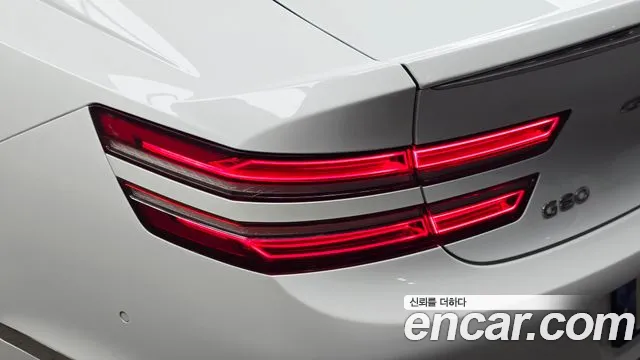Genesis G80 Бензин 3.5 турбо AWD — Фото автомобиля 22