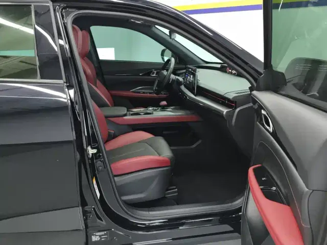 Changan Z6 — Фото автомобиля 8