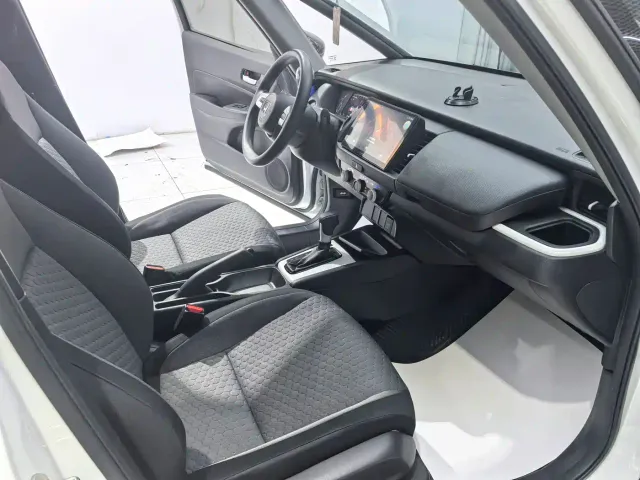 Honda Fit — Фото автомобиля 6