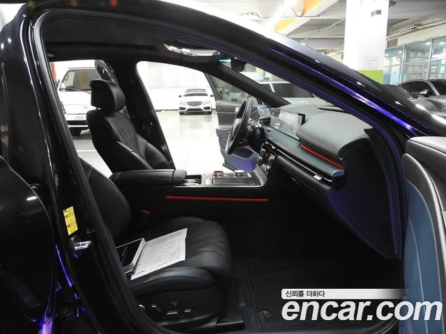Genesis G80 Бензин 2.5 турбо AWD — Фото автомобиля 10