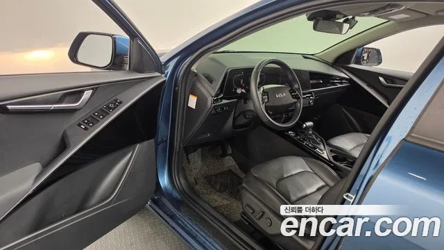 Kia Niro The All New — Фото автомобиля 15