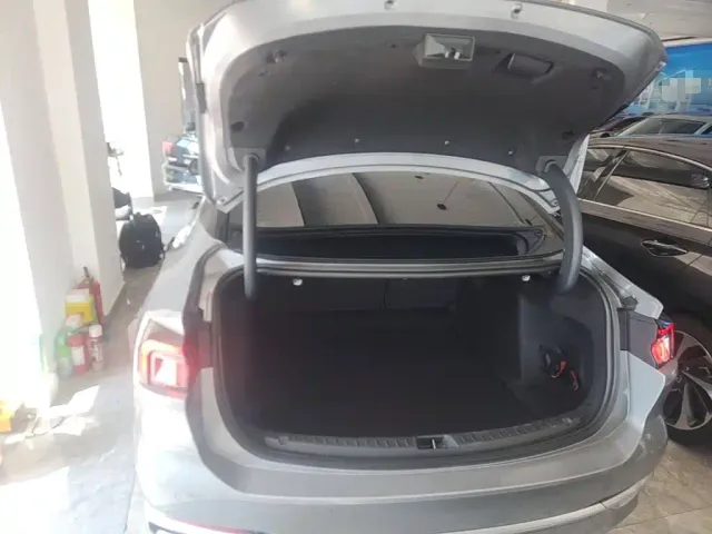 Ford Mondeo — Фото автомобиля 18