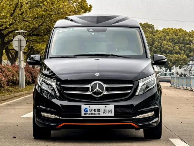 Mercedes-Benz V-Class — Фото автомобиля 2