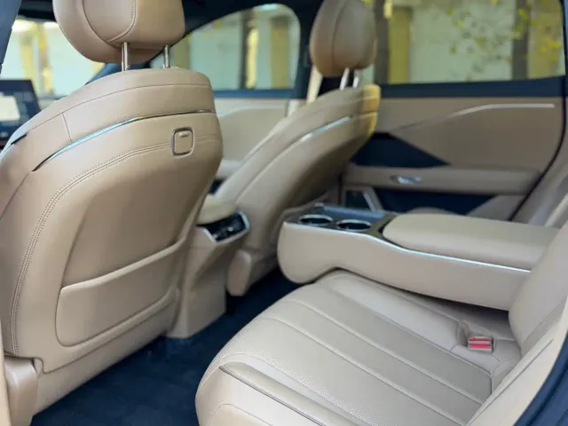 Toyota BoZhi 7 — Фото автомобиля 14