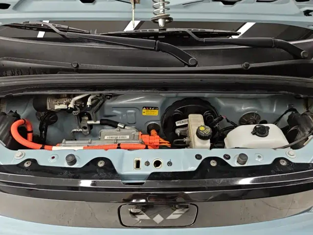 Wuling Hongguang Mini EV — Фото автомобиля 10