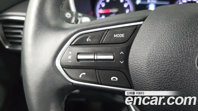 Hyundai Santafe Новый Santa Fe Бензин 2.5T 2WD — Фото автомобиля 14