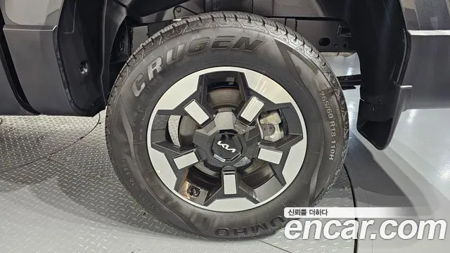 Kia Tasman Tasman 2.5T Бензин 4WD — Фото автомобиля 17