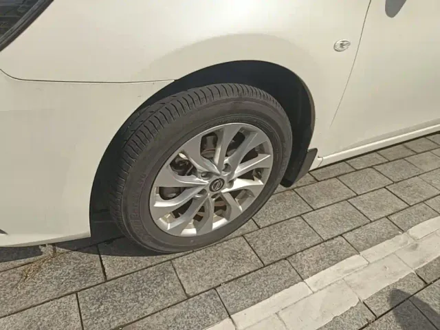 Nissan Sylphy — Фото автомобиля 16
