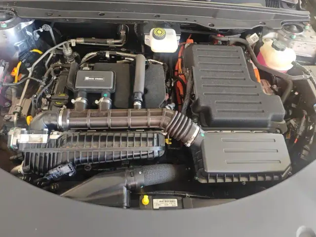 BYD Qin PLUS — Фото автомобиля 9