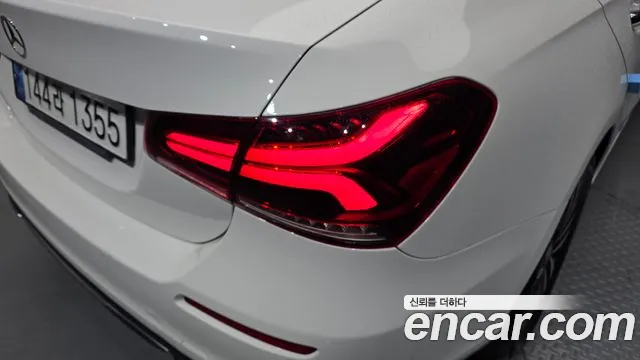 Mercedes-Benz A-Class — Фото автомобиля 23
