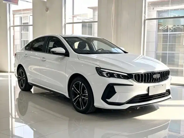 Geely Binrui — Фото автомобиля 3