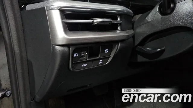 Hyundai Grandeur Grandeur (GN7) — Фото автомобиля 17