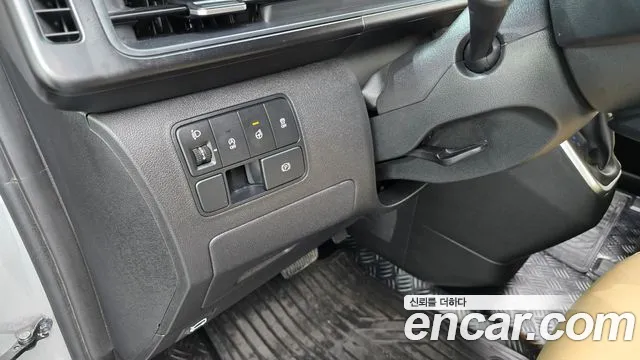 Hyundai Staria Staria Карго 5 мест — Фото автомобиля 18