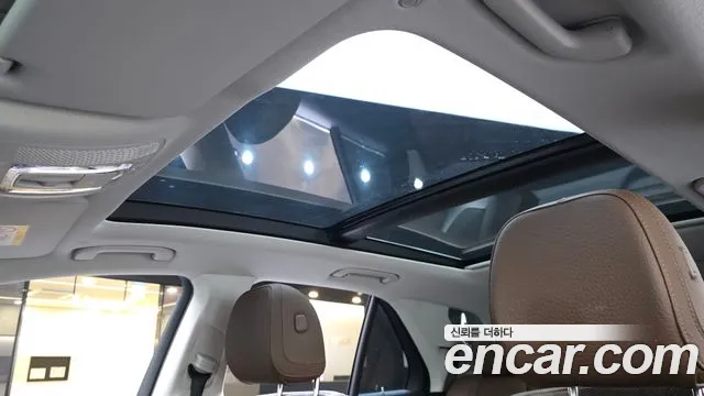 Mercedes-Benz GLE-Class — Фото автомобиля 16