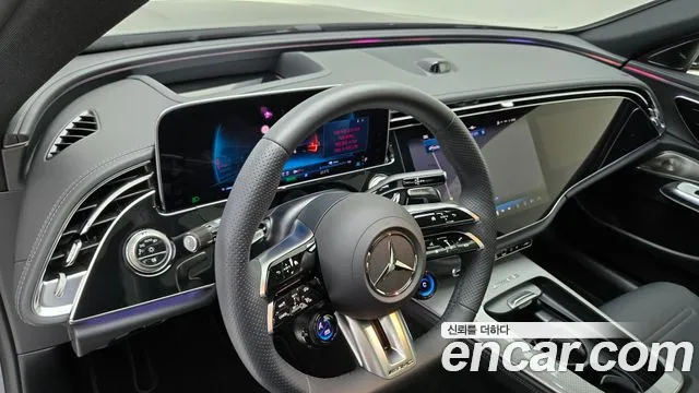Mercedes-Benz E-Class — Фото автомобиля 13