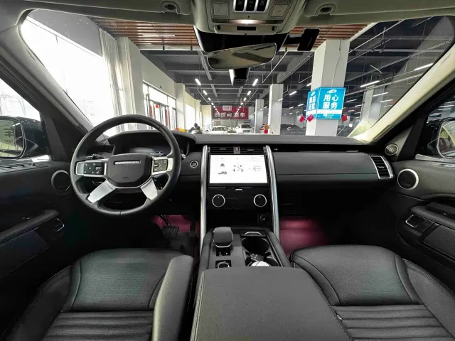 Land Rover Discovery — Фото автомобиля 12