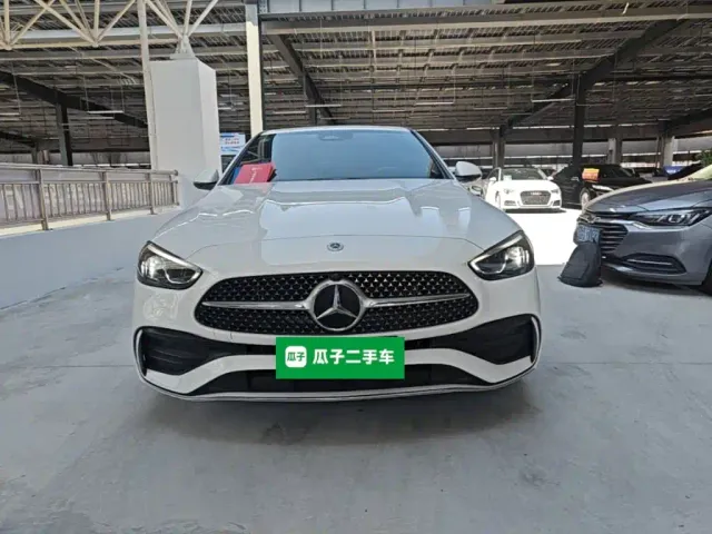 Mercedes-Benz C-Class — Фото автомобиля 2