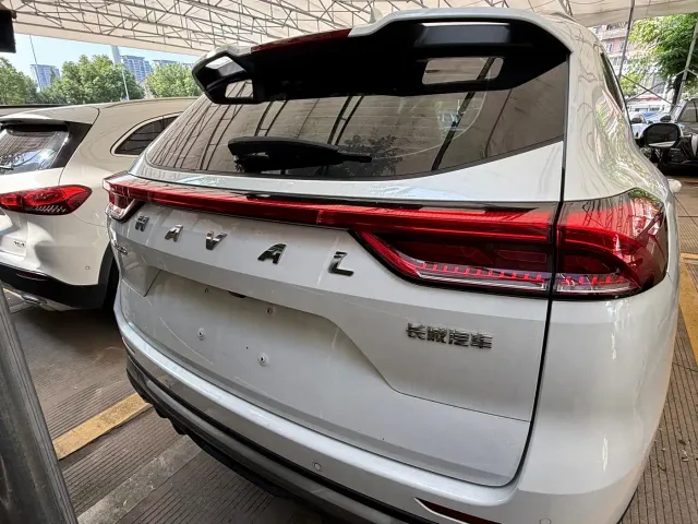 Haval H6 — Фото автомобиля 12