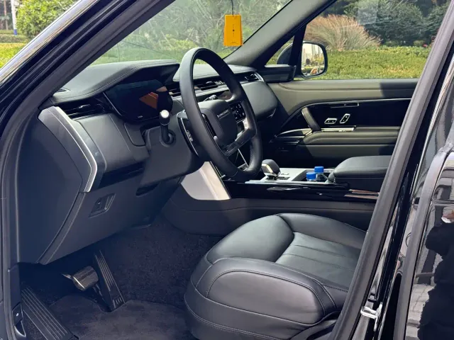 Land Rover Range Rover — Фото автомобиля 11