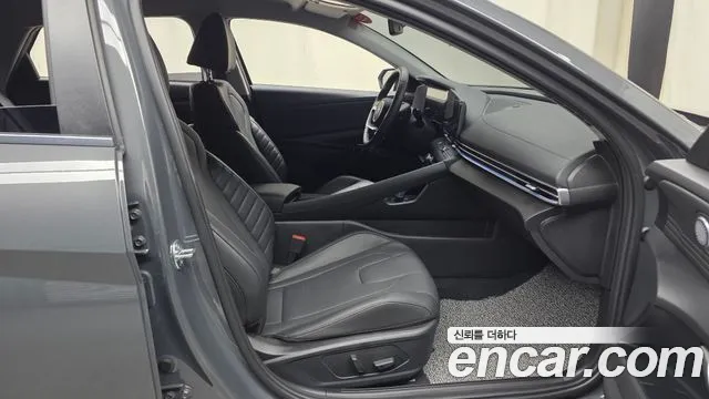 Hyundai Avante CN7 — Фото автомобиля 11