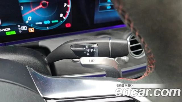 Mercedes-Benz E-Class — Фото автомобиля 9