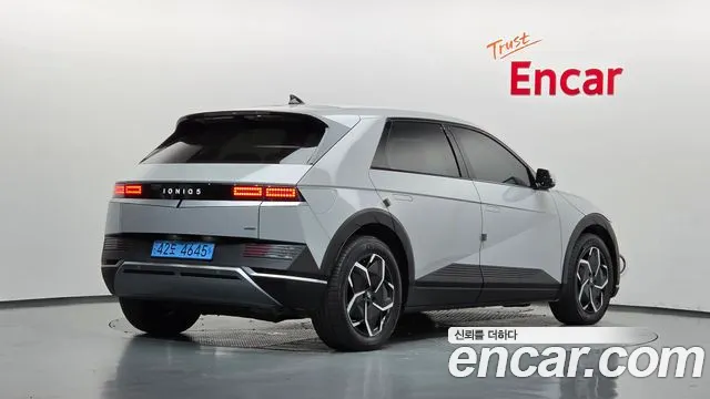 Hyundai Ioniq 5 — Фото автомобиля 2