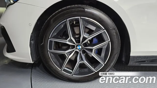 BMW 5-Series — Фото автомобиля 5