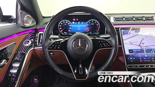 Mercedes-Benz S-Class — Фото автомобиля 12