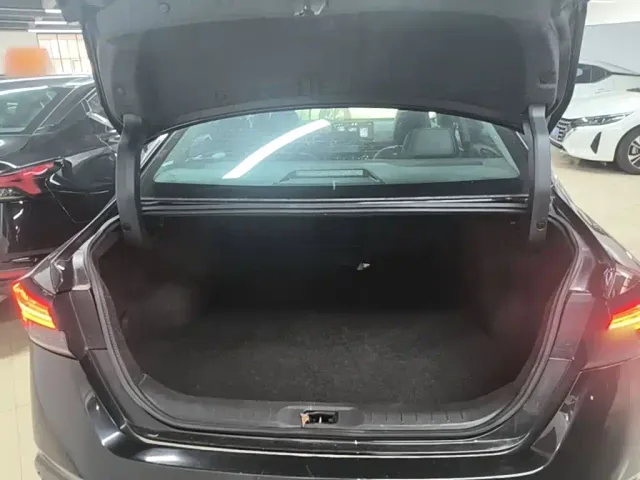 Nissan Teana — Фото автомобиля 18