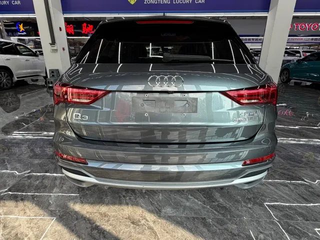 Audi Q3 — Фото автомобиля 4