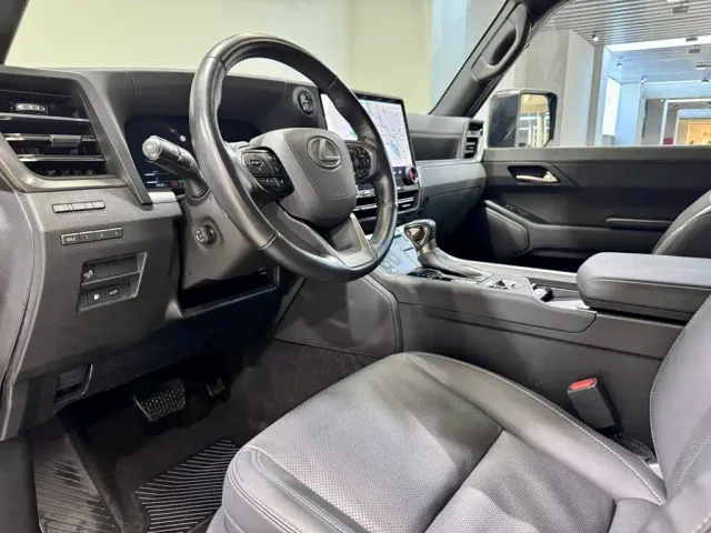 Lexus GX — Фото автомобиля 22